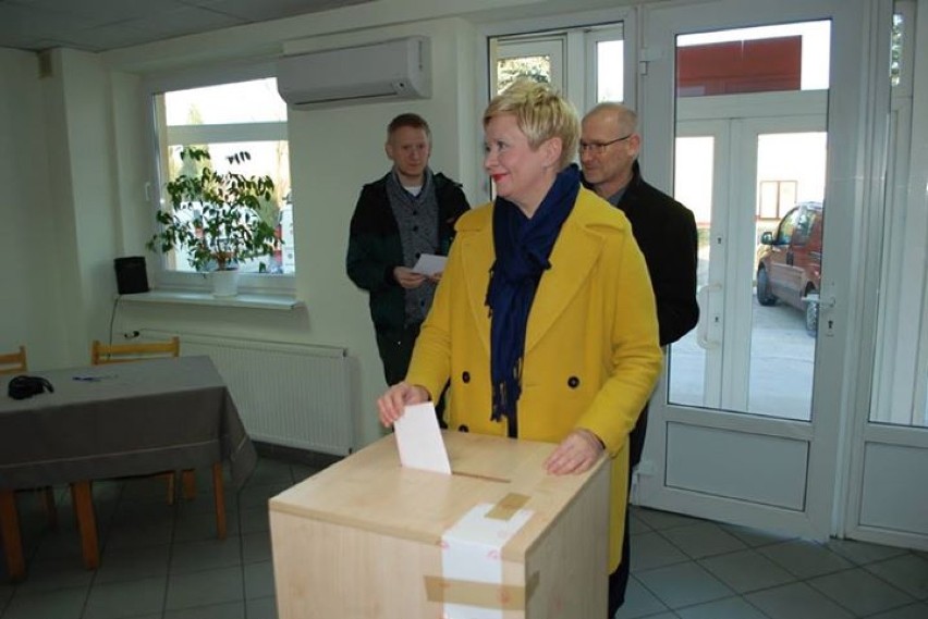 Ostrów: Wybory samorządowe na żywo. Kto zostanie prezydentem Ostrowa?