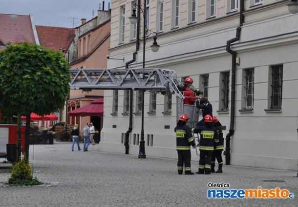 Oleśnica: Ewakuowano pracowników ratusza