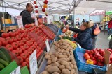 Tani wtorek. Ceny owoców, warzyw i grzybów na bazarach w Kielcach, 29 września [ZDJĘCIA]