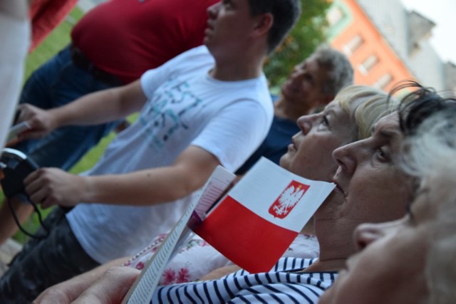 Protest przed sądem w Zduńskiej Woli