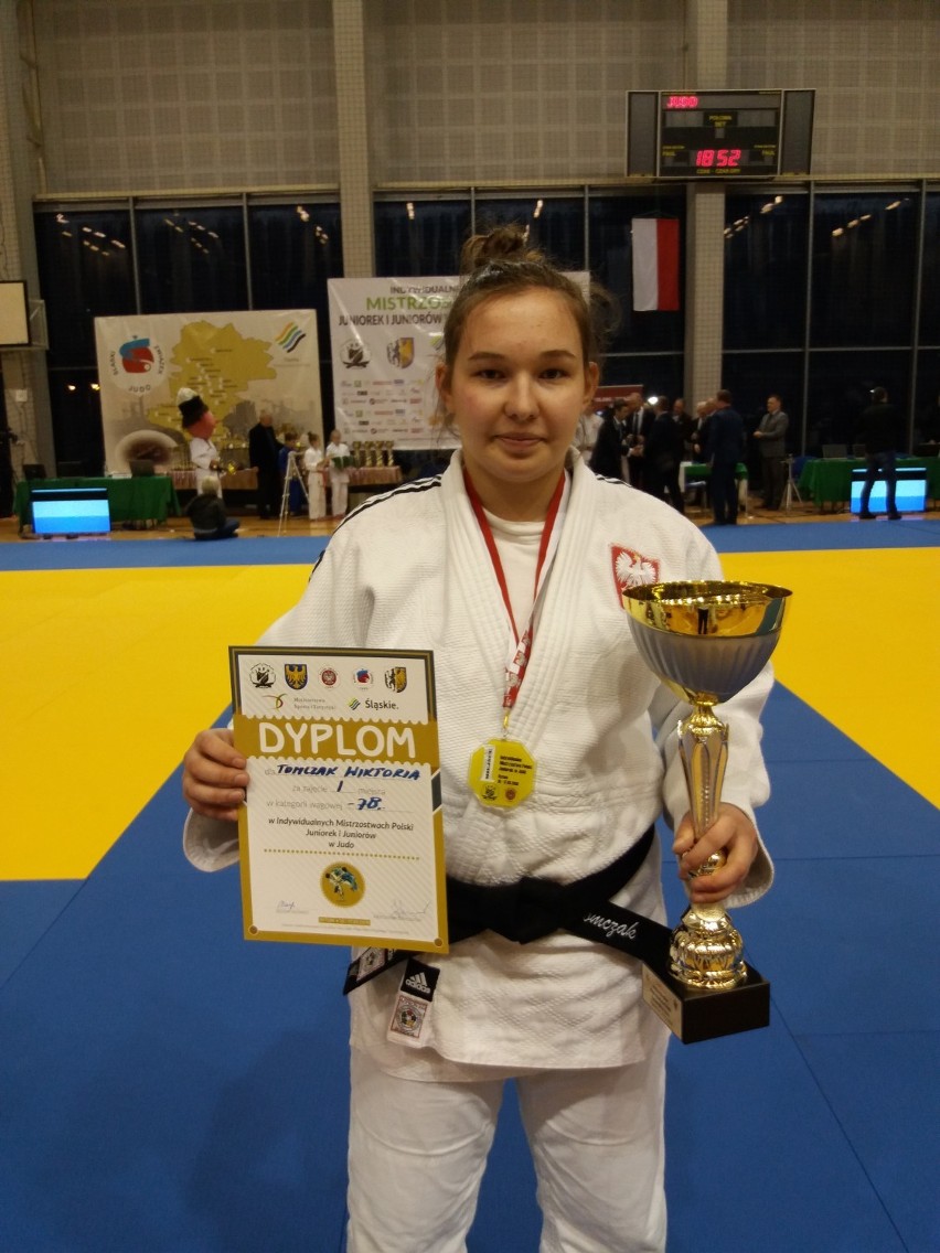 Wiktoria Tomczak z MKS Olimpijczyk Włocławek Mistrzynią Polski Juniorek 2018 w Judo. Sukcesy młodych judoków [zdjęcia]