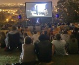 Wrocław: Kino Letnie Leżak Fortum przy Hali Ludowej przez całe wakacje (REPERTUAR, OPISY FILMÓW)