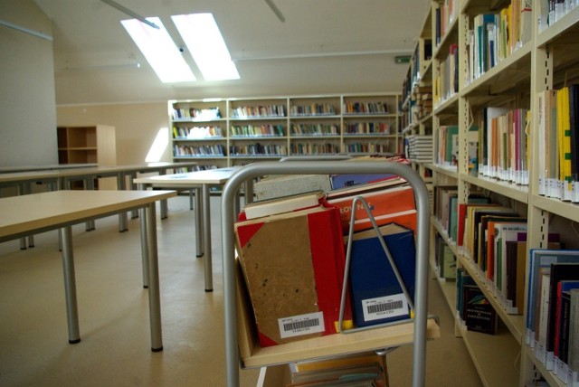 Z książek zamówionych w dowolnej czytelni w bibliotece będzie można skorzystać na miejscu, w Czytelni Czasopism.