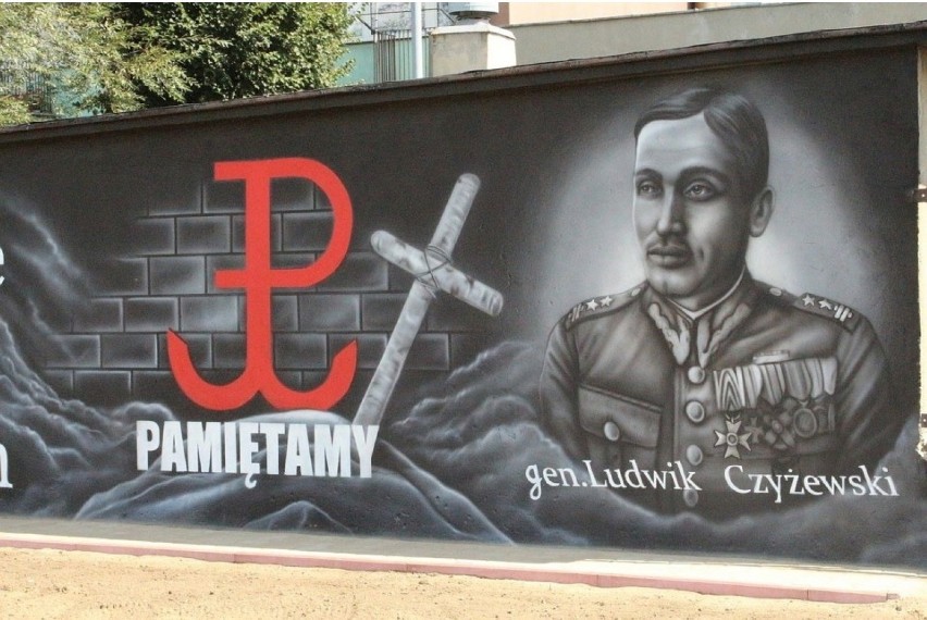 Patriotyczny mural w Woli Krzysztoporskiej, autorem szkicu...