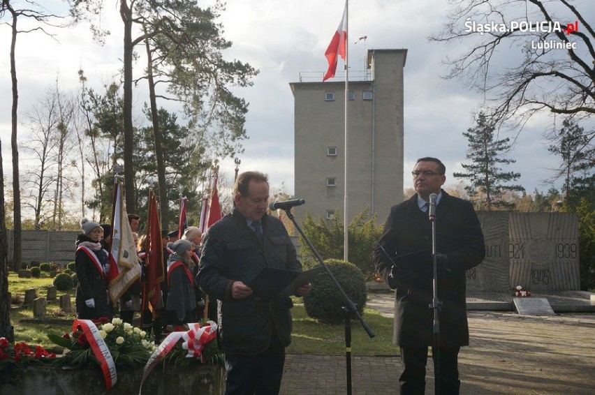 Święto Niepodległości w Lublińcu. Uroczystości na Cmentarzu Wojskowym [ZDJĘCIA]