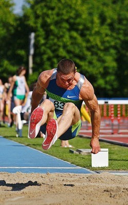 Konrad Podgórski (AZS AWF Biała Podlaska) triumfował w konkursie skoku w dal