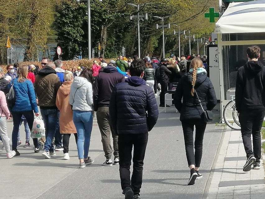 Do Kołobrzegu w majówkę zjechały tłumy turystów