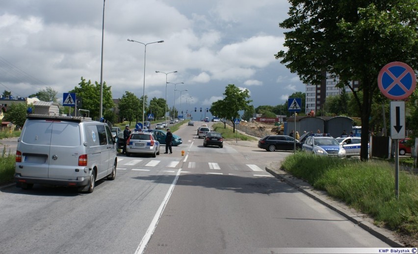 Wypadek w Białymstoku. zderzyły się dwa auta [zdjęcia]