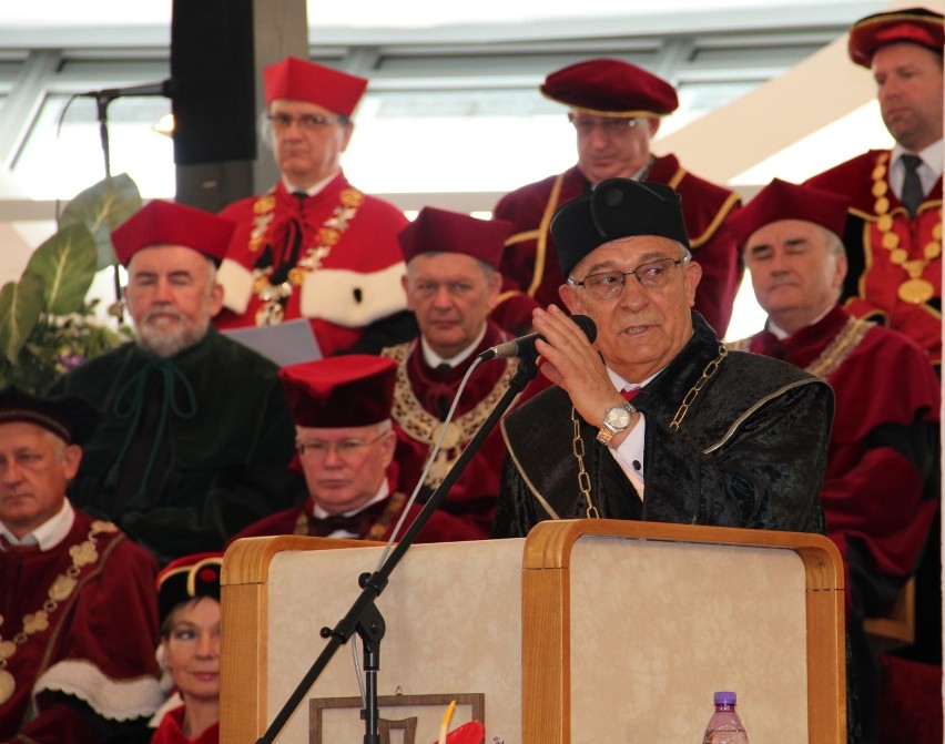 Profesor Sady doktorem honoris causa Uniwersytetu Rolniczego w Nitrze