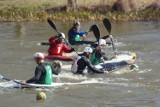 Sportowe czwartki w Sycowie, czyli warsztaty kajak-polo