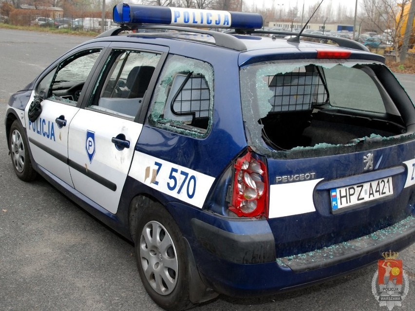 Komenda Stołeczna Policji oszacowała straty po 11 listopada na ponad 250 tys. zł