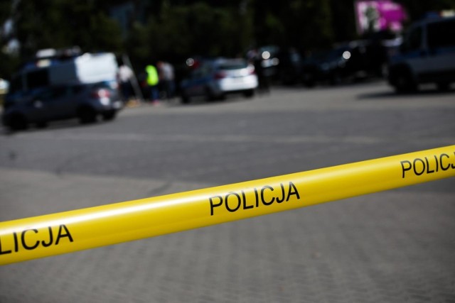 Policja wyjaśnia okoliczności śmierci 30-letniego mężczyzny w miejscowości Adamowo, w czasie interwencji policyjnej.