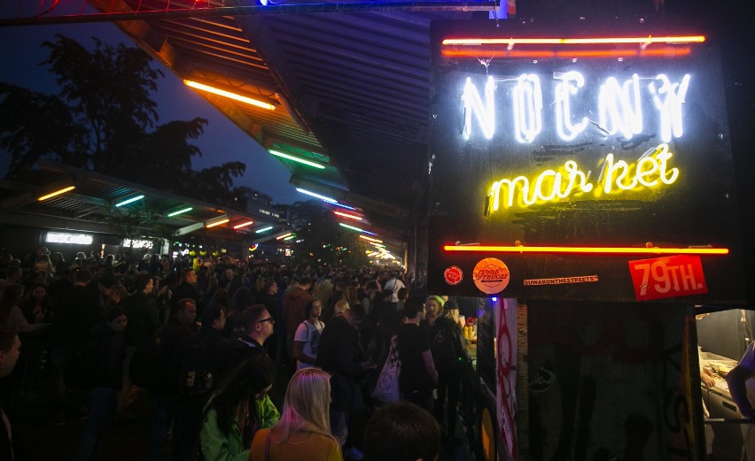 Nocny Market, Warszawa. Sezon 2019 wystartował i przyciągnął tłumy! [ZDJĘCIA]