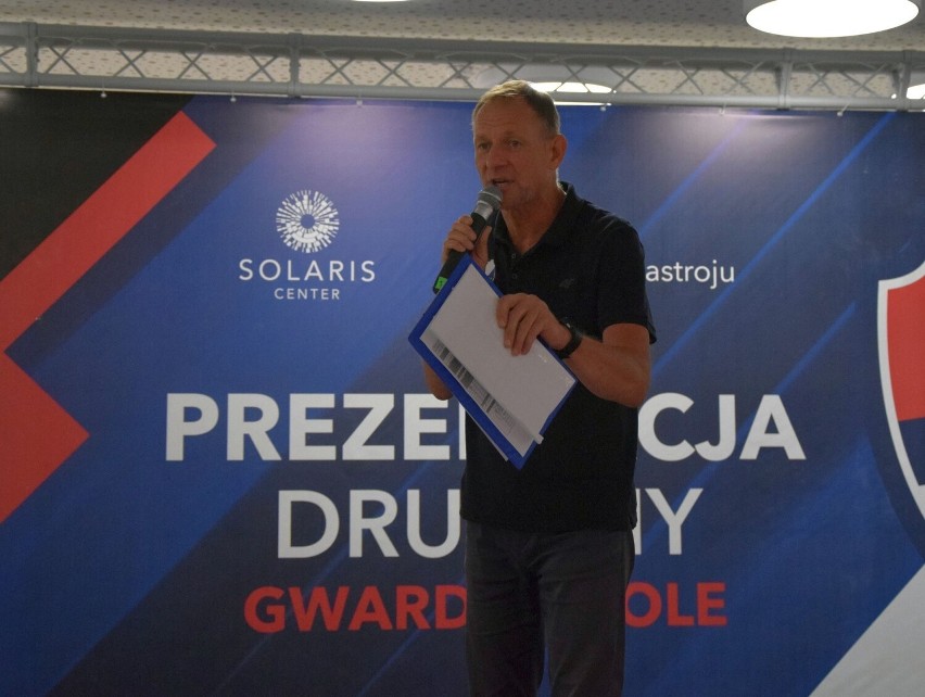 Prezentacja Gwardii Opole w centrum handlowym Solaris