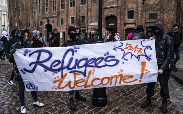 Toruń. Protestowali przeciwko rasizmowi [ZDJĘCIA]