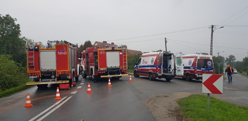 Wypadek na ulicy Kolejowej w Sycowie. Zderzyły się dwa auta (FILMY i ZDJĘCIA)