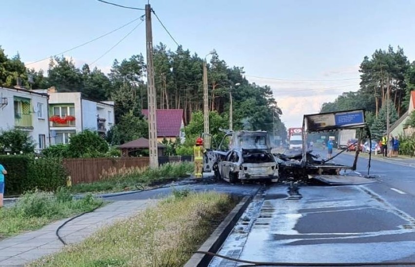 Na drodze krajowej nr 32 w Brzózce zderzył się samochód...