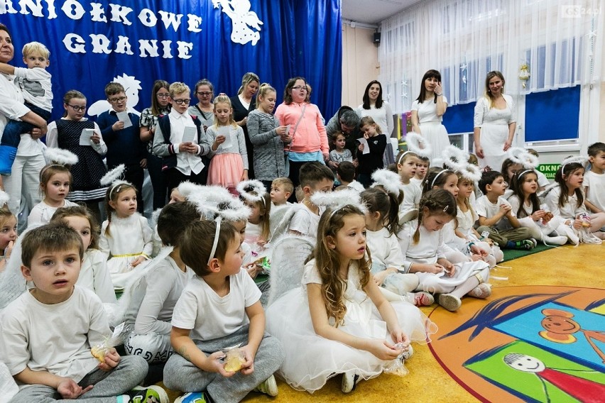 Przedszkolaki zaśpiewały dla dzieci z rodzin zastępczych [WIDEO] 