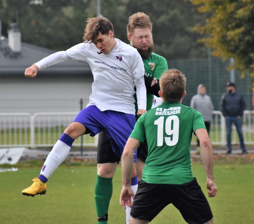 V liga Wadowice: Hejnał Kęty - Górnik Brzeszcze 4:0.