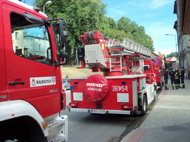 Interwencja strażaków na ul. 11 Listopada w Wałbrzychu