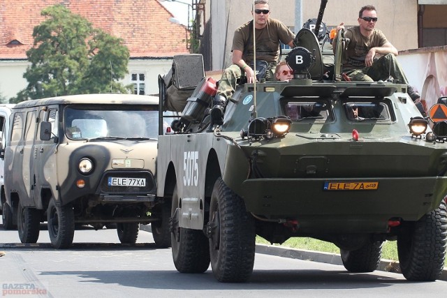 Na włocławskiej przystani u ujścia Zgłowiączki do Wisły zakończył się piąty już Kujawski Zlot Pojazdów Militarnych w Choceniu.