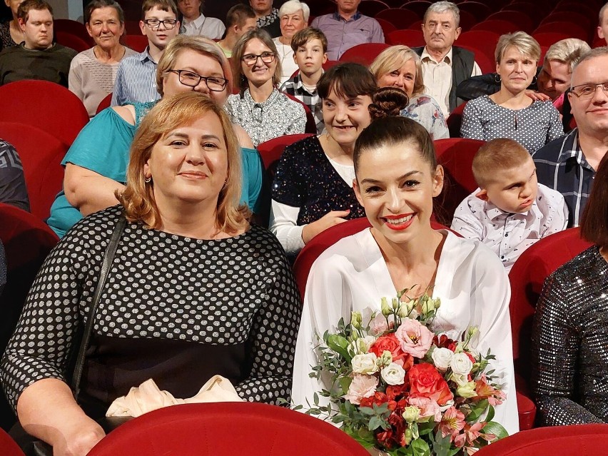 Podopieczni Stowarzyszenia Rodziców i Opiekunów Dzieci Niepełnosprawnych „Naszym Dzieciom” pojechali do teatru im. Jaracza w Łodzi