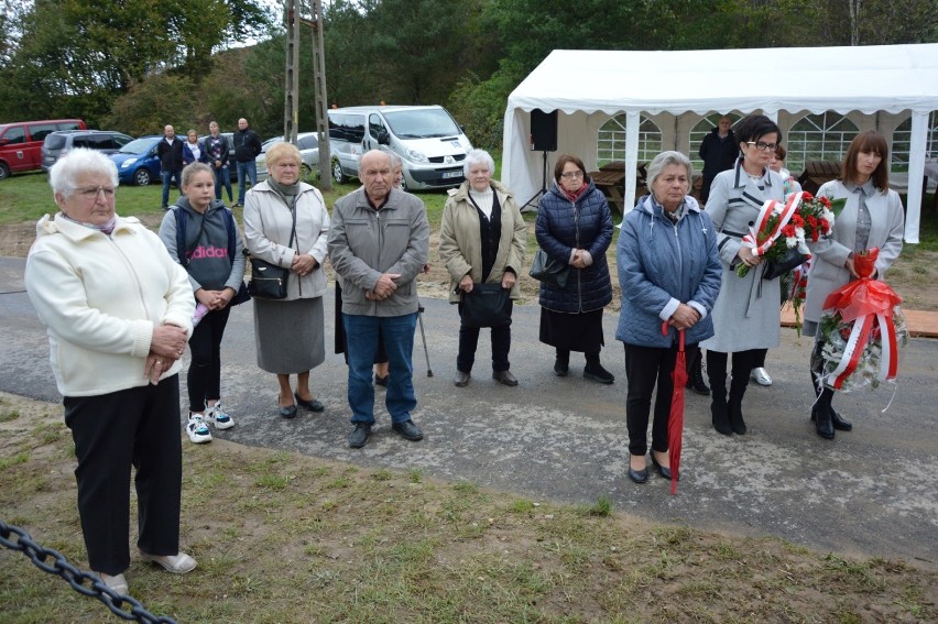 Na cmentarzu w Krępie Kaszubskiej i w Gęsi uczczono pamięć ofiar Marszu Śmierci z 1945 r.