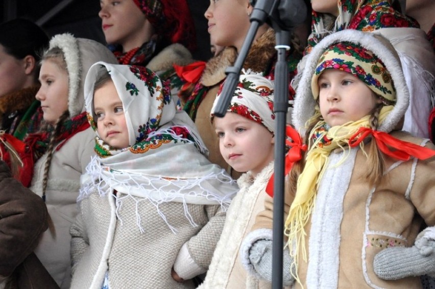 Na kęckim rynku zapachniało już świętami  [ZDJĘCIA]