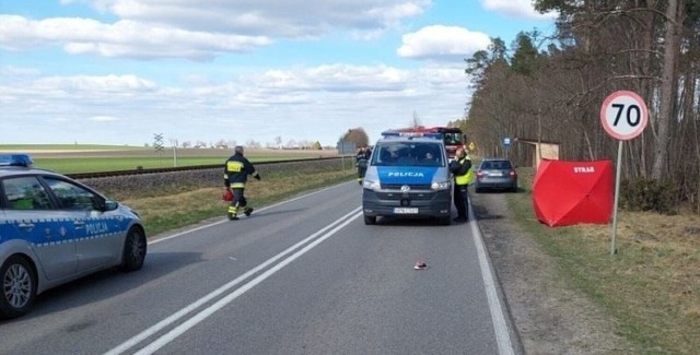31-letni kierowca audi przyznał się do spowodowania wypadku w Żabnie. Pytanie, dlaczego nie zatrzymał się przed przejściem?