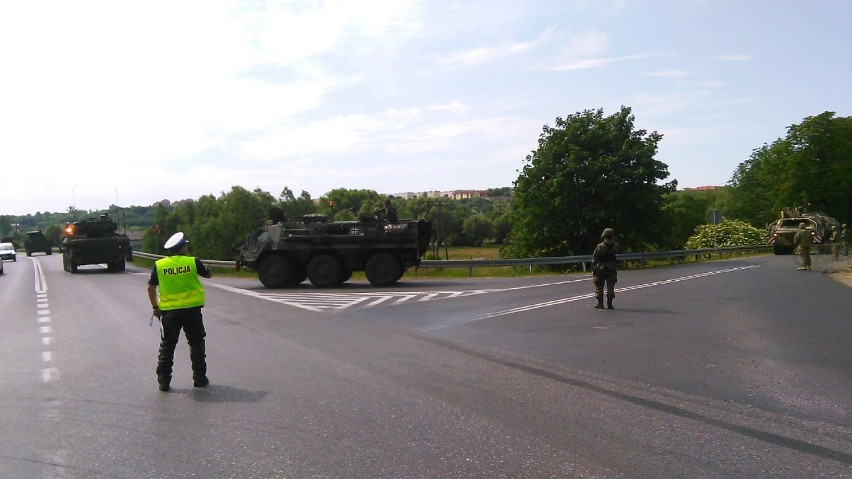 Policjanci zabezpieczają "Anakondę"