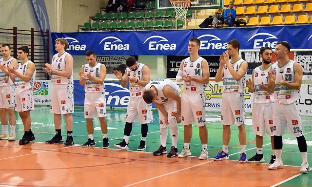 Basket Powiat Pilski w ostatniej kolejce zmierzy się w Szczecinie z Wilkami Morskimi