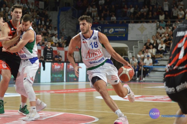 Luke Petrasek w tym meczu zaliczył 11 pkt, 3 zbiórki i aż 5 asyst