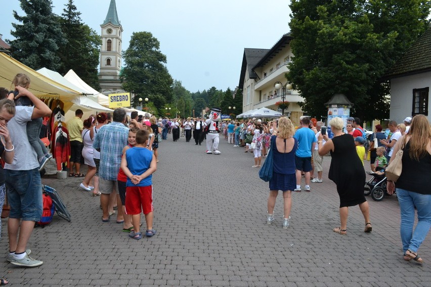 TKB 2015: Wiślaczek, górale i egzotyka na inaugurację Tygodznia Kultury Beskidzkiej [FOTORELACJA]