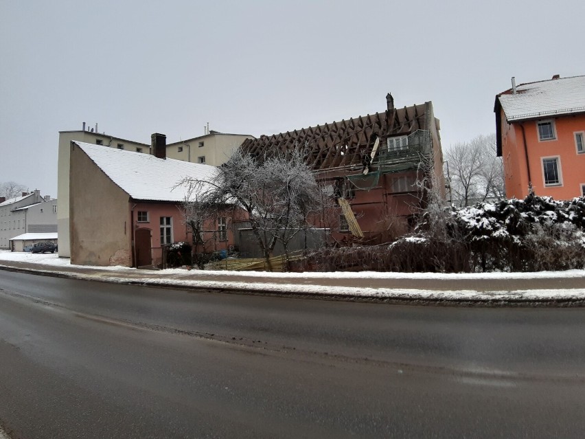Zdjęto już dachówki z dachu szczecineckiej cerkwi przy ulicy...