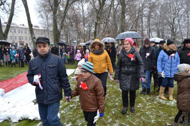 Uroczystości z okazji Święta Niepodległości odbywały się w kolegiacie, pod pomnikiem Matki Boskiej Królowej Korony Polskiej, w Parku Solidarności i w Kartuskim Centrum Kultury.