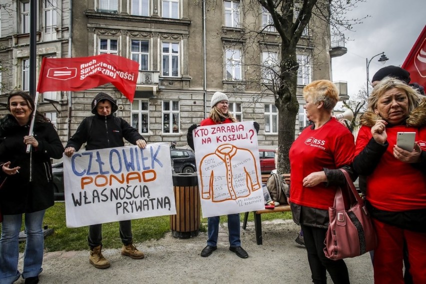 Protest przed siedzibą LPP w Gdańsku