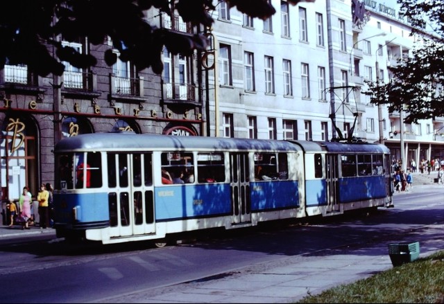 Ul. Świerczewskiego (dziś Piłsudskiego) we Wrocławiu, lata 70. XX wieku