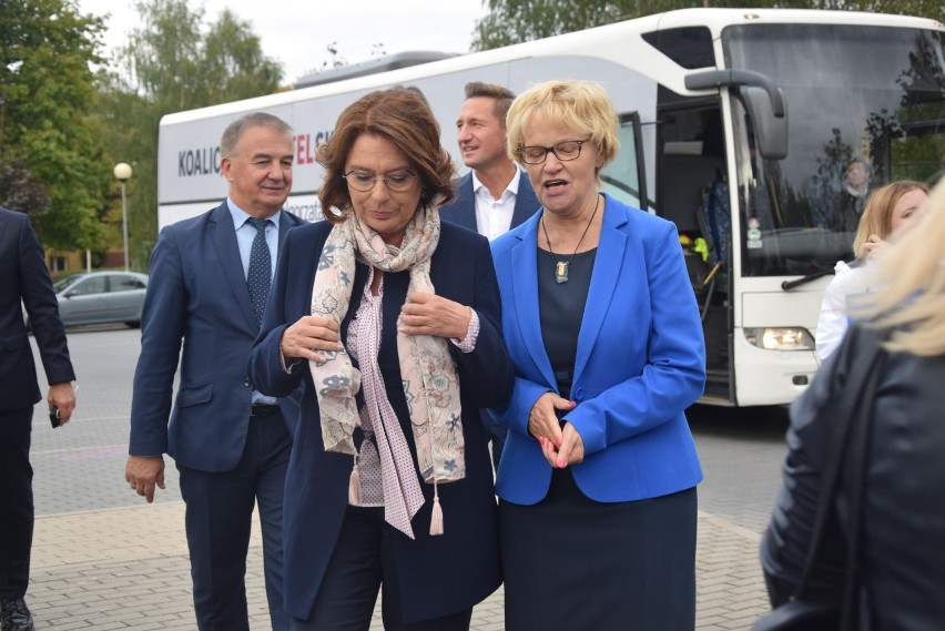 Wybory 2019. Małgorzata Kidawa - Błońska z wizytą u seniorów 