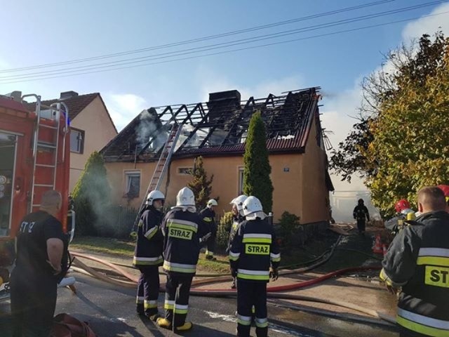 Spłonął cały budynek mieszkalny