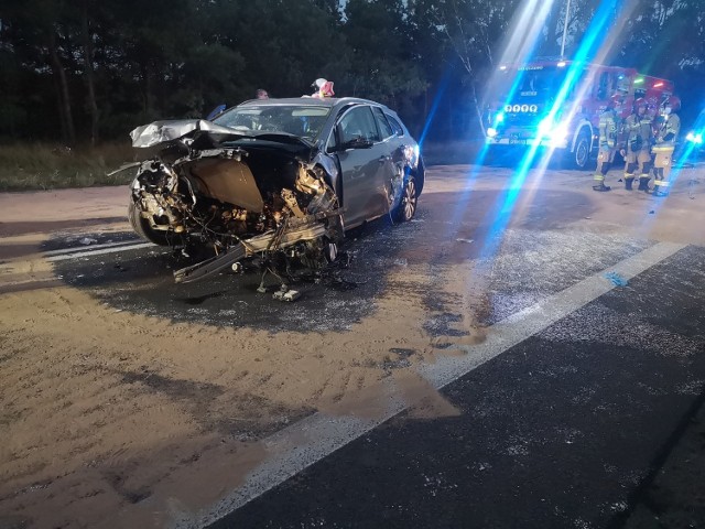 W sobotę, 14 sierpnia na DK11 w okolicach Golęczewa, na trasie Oborniki-Poznań, zderzyły się cztery samochody. W wypadku ucierpiało 11 osób.

Kolejne zdjęcie --->
