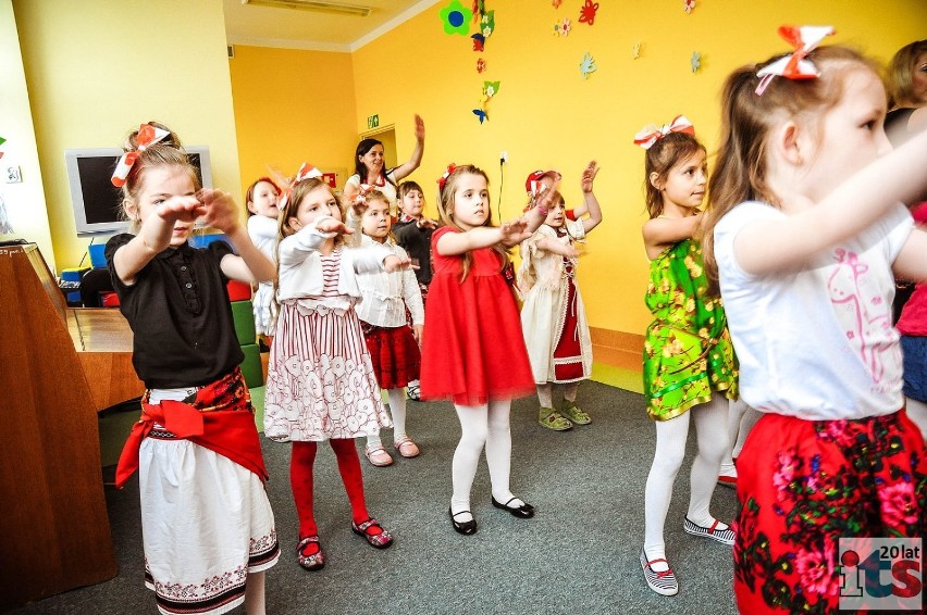Nauka tańca w Przedszkolu nr 4 w Skierniewicach