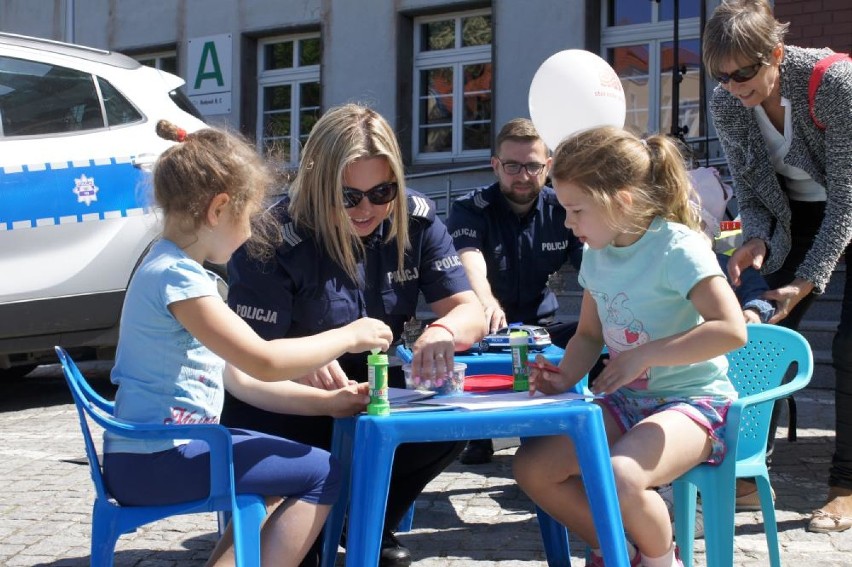 Znakowanie rowerów w Pile. Wszystko dla bezpieczeństwa [ZDJĘCIA]