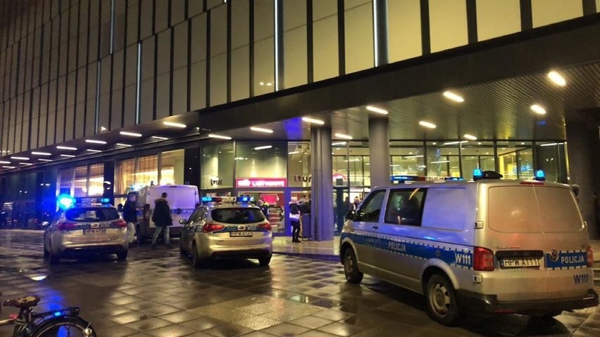 Atak nożownika w Galaxy w Szczecinie. Policja zatrzymała...