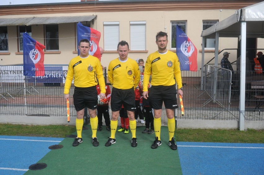 IV liga Grupa Lubuska w piłce nożnej ZAP Syrena Zbąszynek - Budowlani Lubsko 5:1 (0:0)