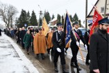 50 lat Gminy Liniewo. W uroczystym korowodzie przemaszerowano ulicami Liniewa do Urzędu Gminy ZDJĘCIA