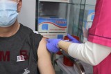 Jakie jest zainteresowanie szczepieniami w szkołach średnich w Tomaszowie Maz.?