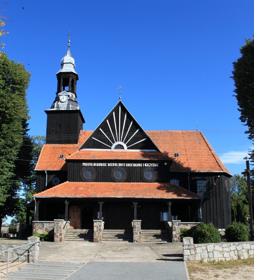 Kościół pw. Św Marcina w Bukowcu to interesujący przykład...