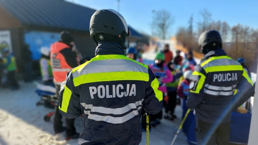 Policjanci na stoku narciarskim w Przemyślu. Uczyli...