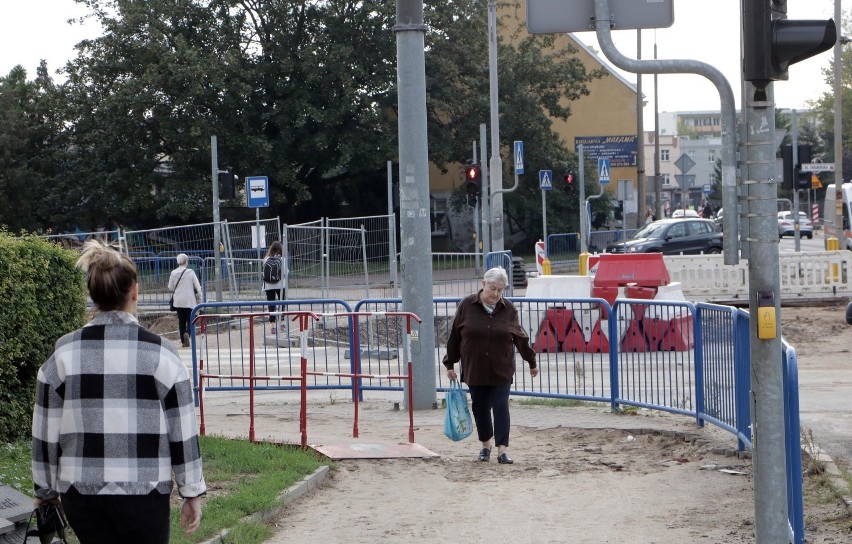 Tak wygląda modernizacja torowisk tramwajowych na odcinku...