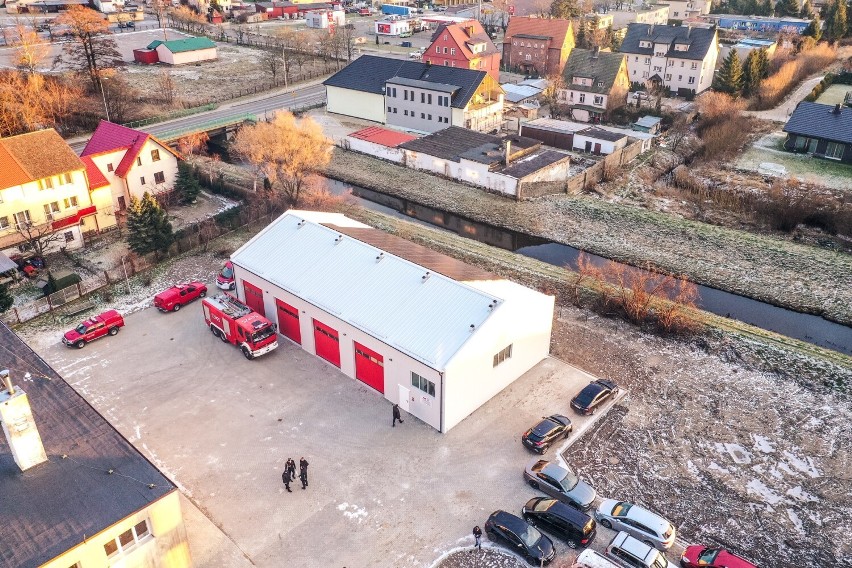 Powiat sławieński: Nowa hala garażowa i wozy dla strażaków [zdjęcia] 